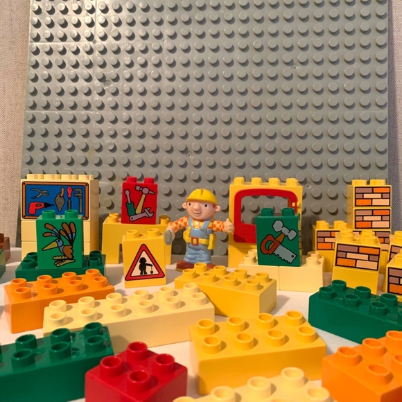 Vintage Lego Duplo Bob The Builder 75 Pieces With Large Building Plate - Picture 7 of 15
